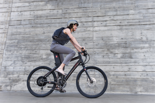 currie-technologies-eflow-electric-bike-in-action