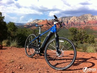 glamour-shot-izip-ultra-electric-bike