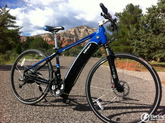 out-on-the-road-izip-ultra-electric-bike