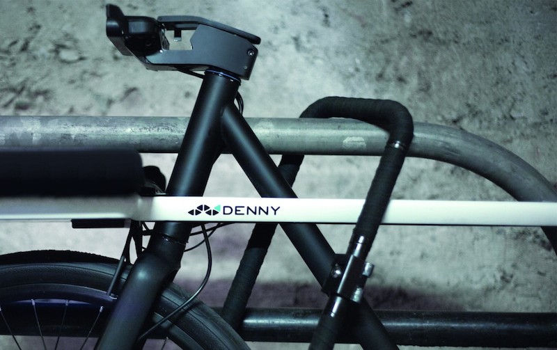 Denny electric bike handlebar lock