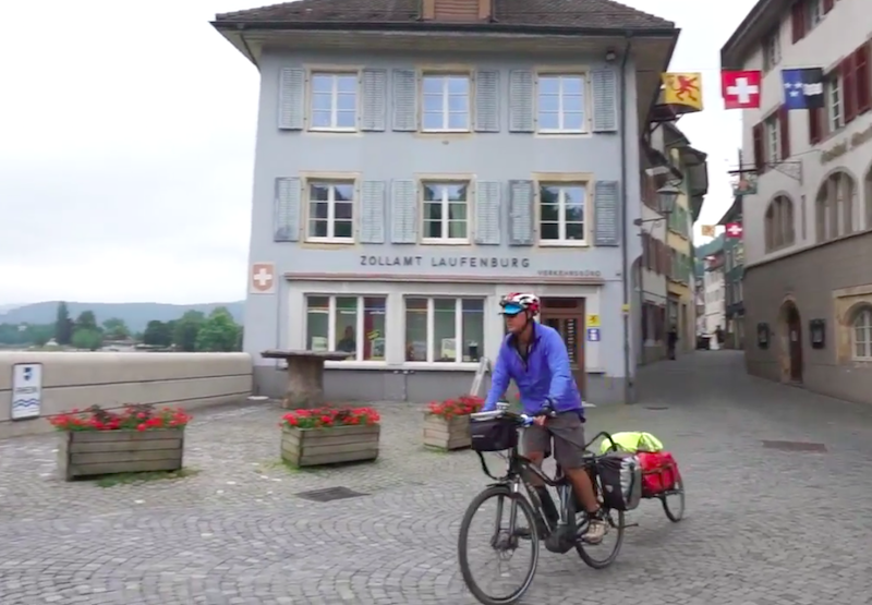 e-bike cycle tourists 1