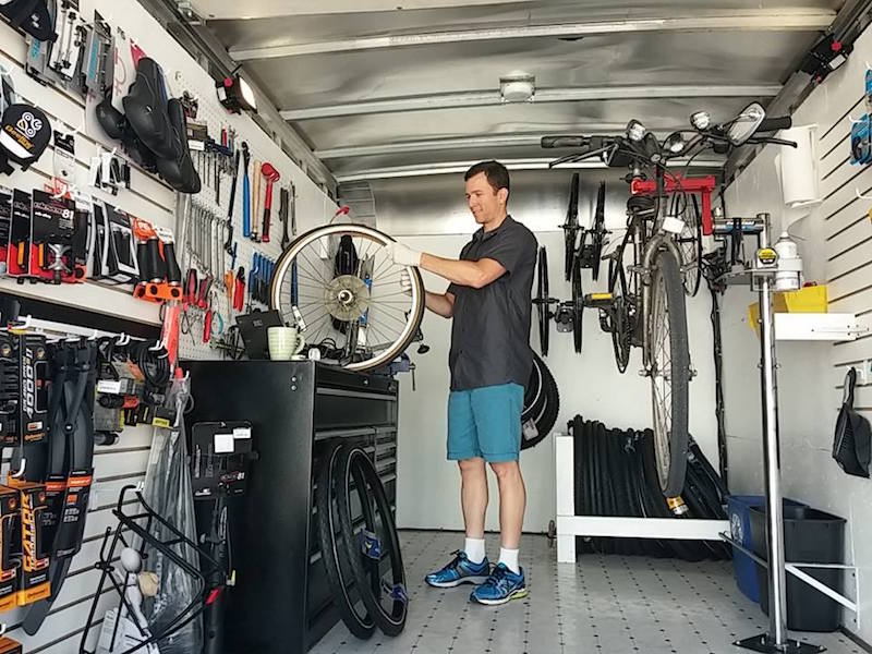 beeline mobile bike shop inside