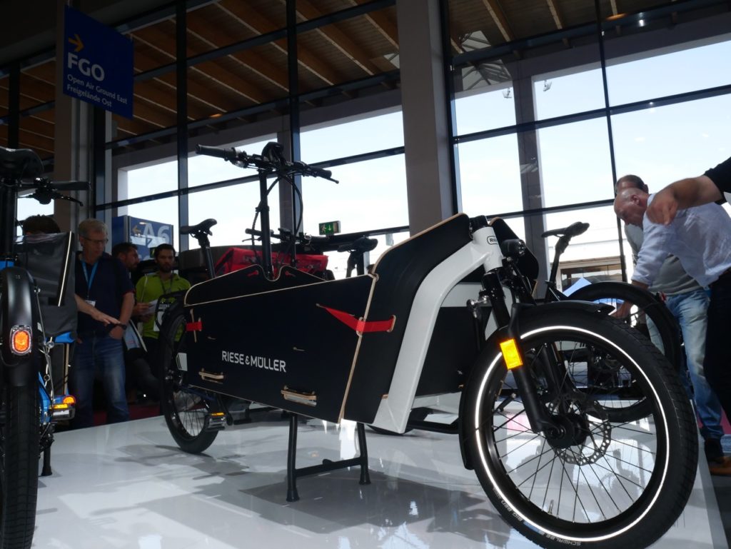 reise-muller-bosch-electric-cargo-bike-1