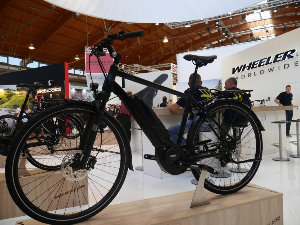 wheeler-commuter-electric-bike-yamaha