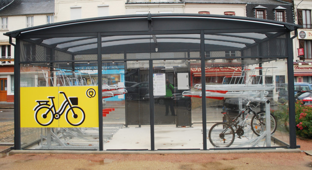 gournays-free-bike-store-with-e-bike-charging