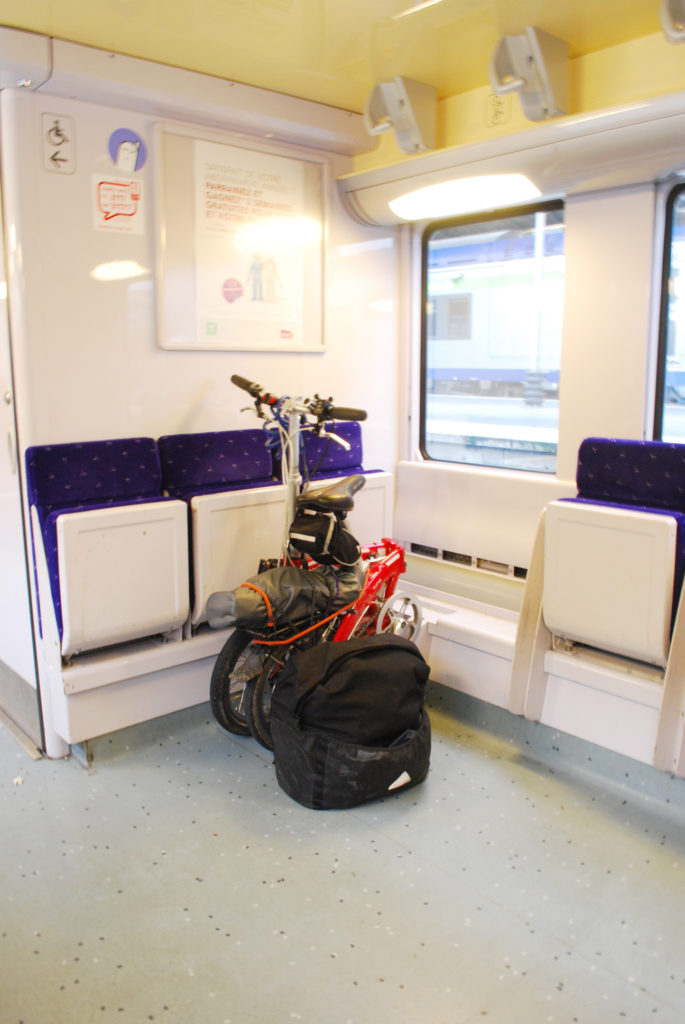 plenty-of-space-on-local-french-trains