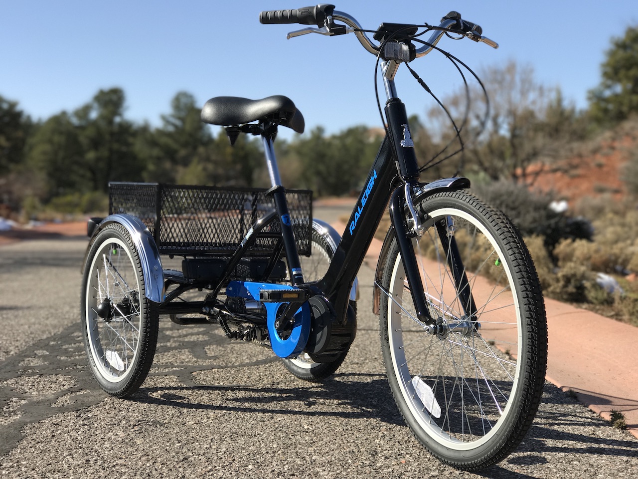 mobile stand on cycle