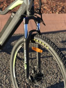 igo-m29r-electric-mountain-bike-fork