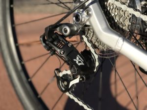 izip-e3-dash-electric-bike-derailleur