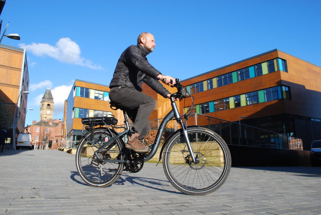 Wipser 705 electric bike riding 3