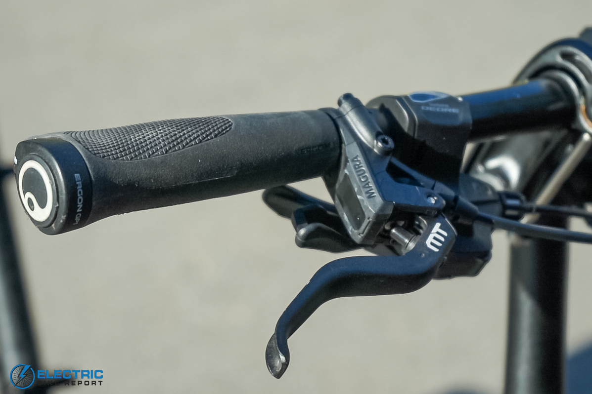 Reseña de la bicicleta eléctrica Tern Vektron S10 Magura Brakes