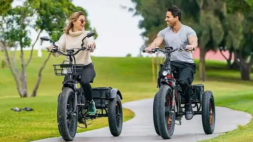 E-bike News: Addmotor E-trike, Raleigh Trace Lightweight and Much More ...