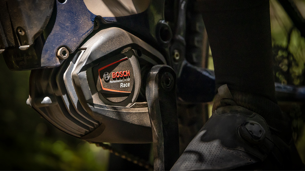 Bosch Introduces New Motor Specifically for eMTB Racing