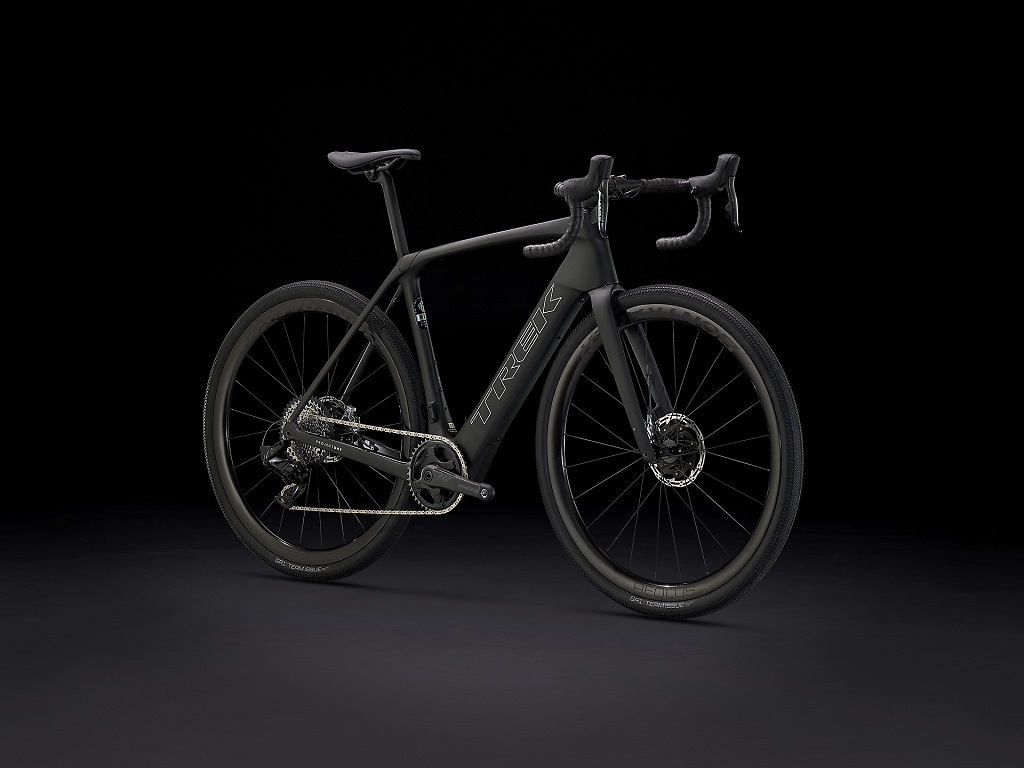 TREK’S LIGHTEST ELECTRIC ROAD BIKE YET