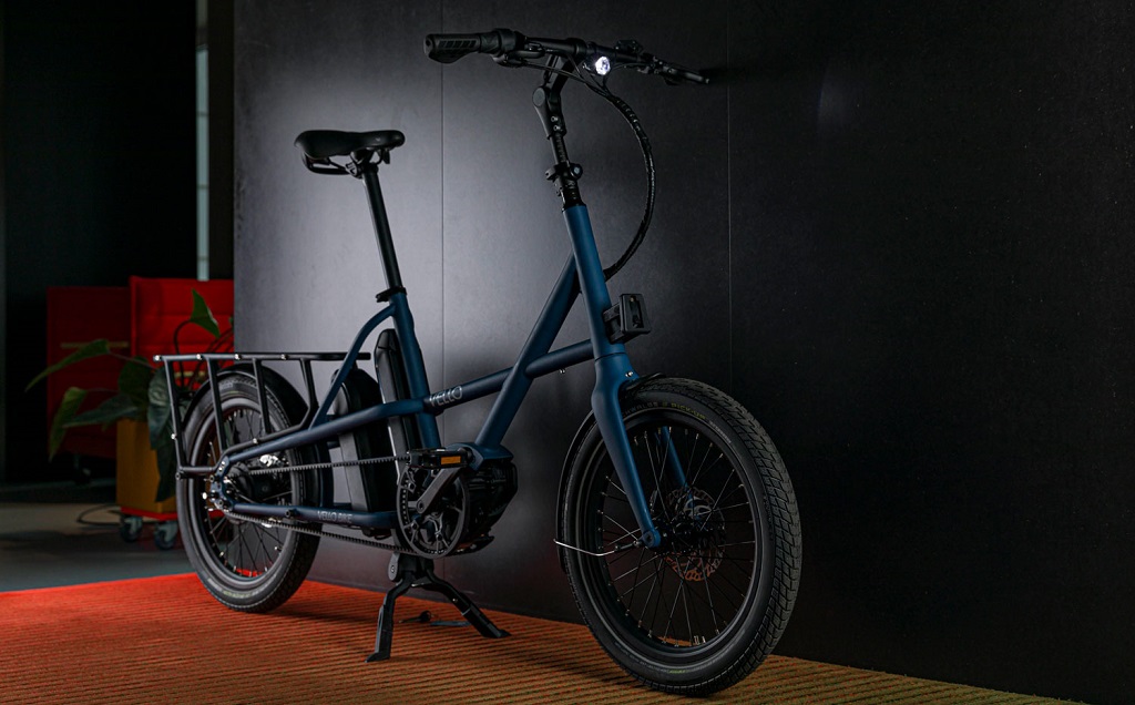 VELLO CROWDFUNDING NEW E-CARGO BIKE WITH TITANIUM OPTION