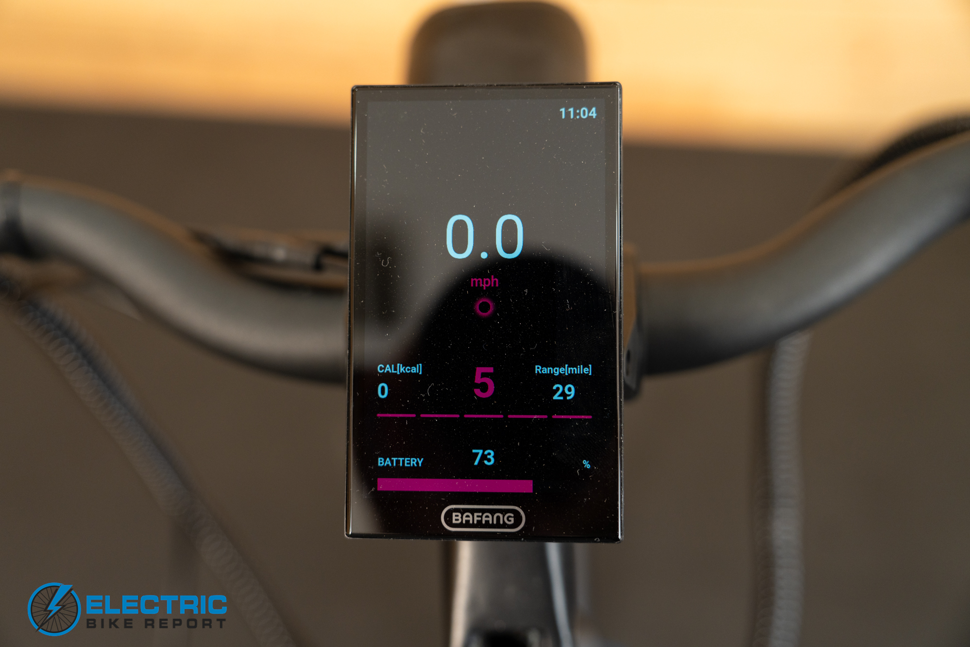 AIMA Key West 2.0 electric bike display screen showing speed and battery information