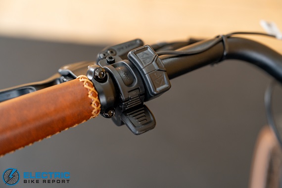 AIMA Santa Monica throttle