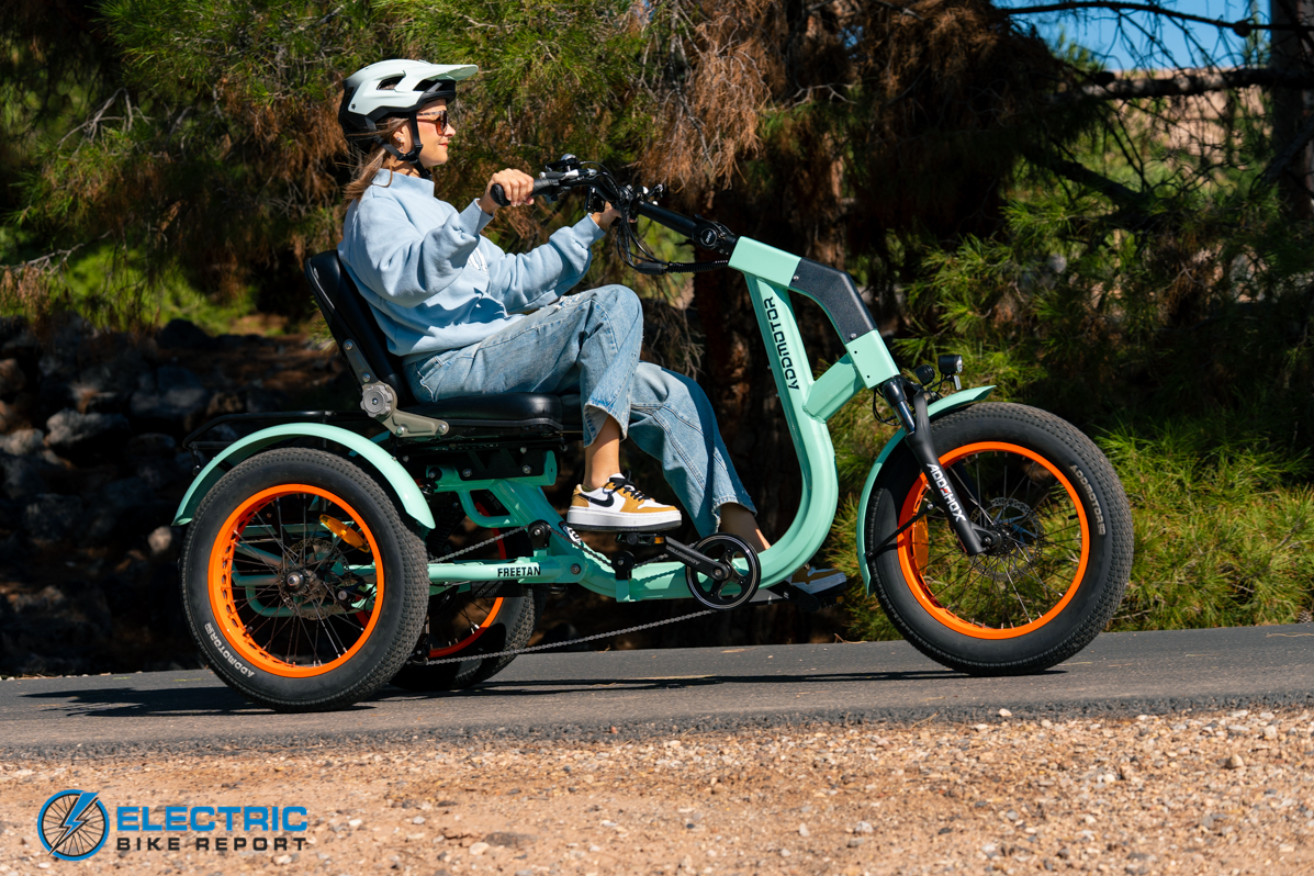 Addmotor Freetan M-368X electric fat tire bike hero shot