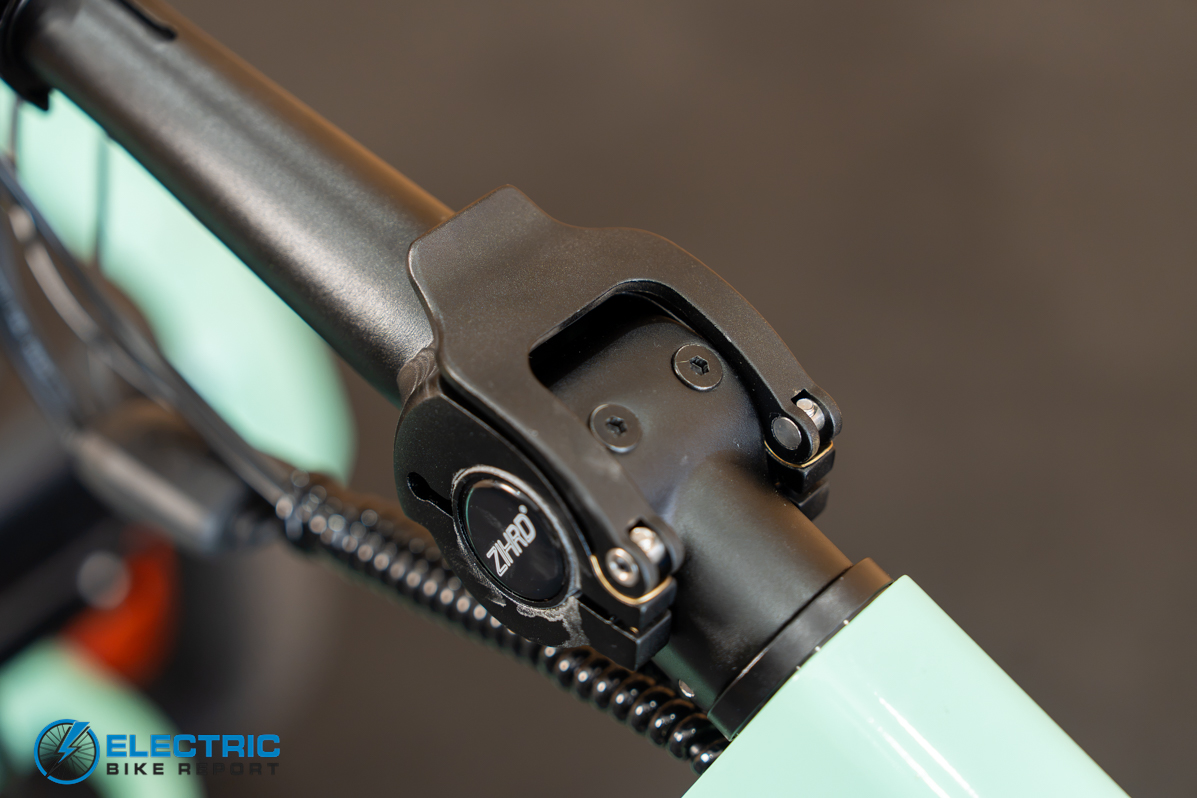 Addmotor Freetan M-368X handlebar adjustment mechanism close-up view