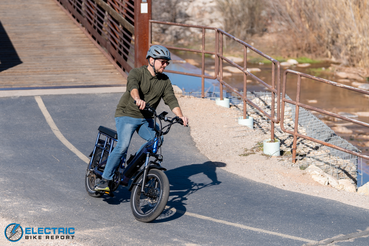 Aima Big Sur U action-1