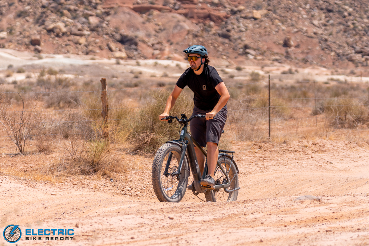 Aventon Aventure M action-3