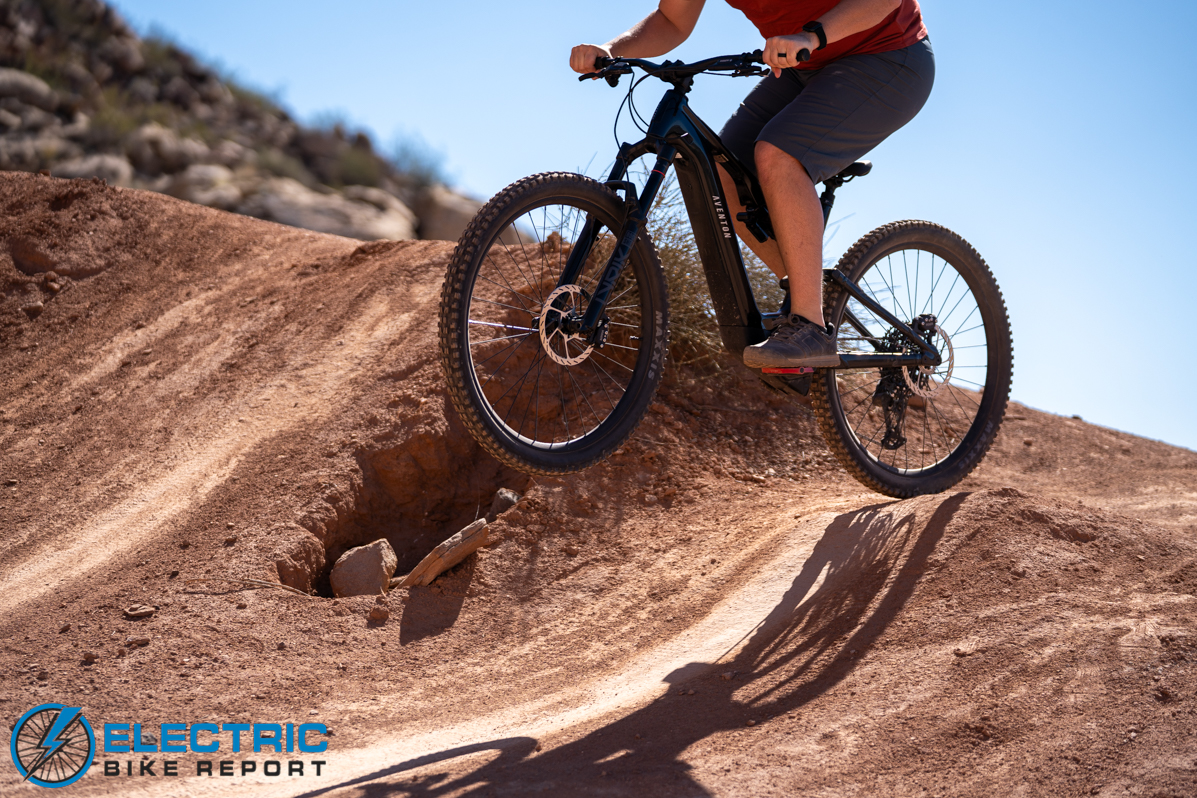 Aventon Current EXP action-2