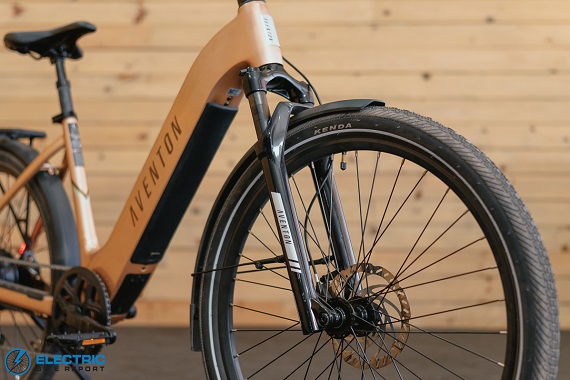Aventon Level 3 fork