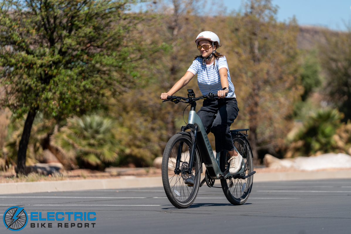 Aventon Level 4 Rec ST action-3