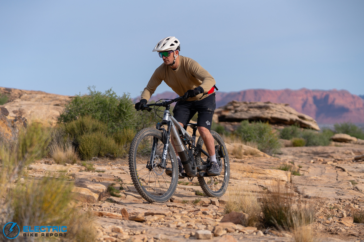 BiMotal Elevate action dirt-1