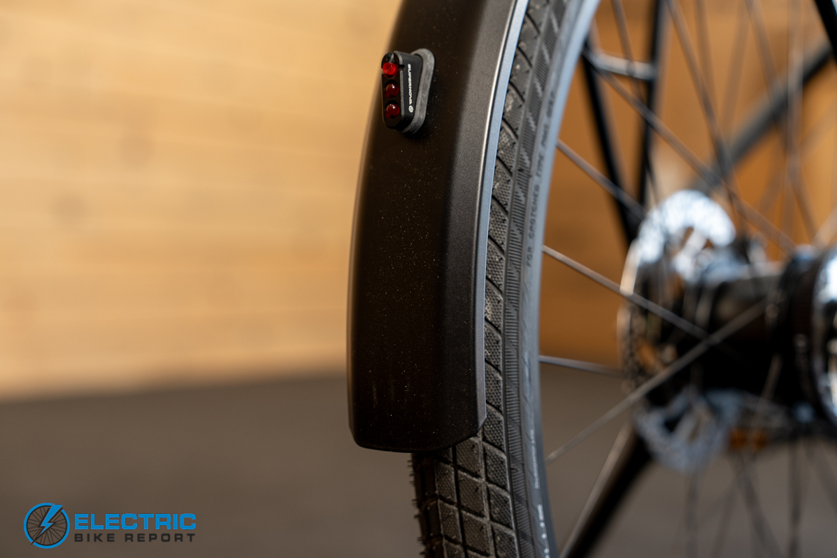 Canyon Precede:ON Comfort 7 rear fender detail close up