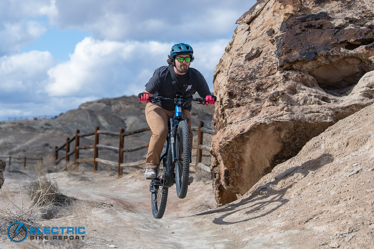 Aventon Ramblas ADV action-1