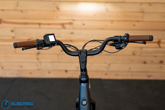 Electra Townie Go cockpit