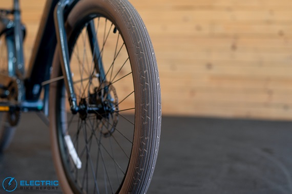 Electra Townie Go tire