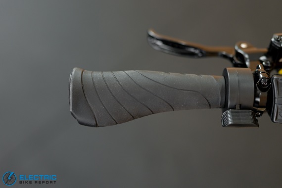 Evelo Omega grip