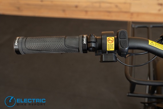 GoTrax Tundra V2 Leftside Handlebar Backside