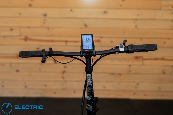 Jupiter Defiant cockpit