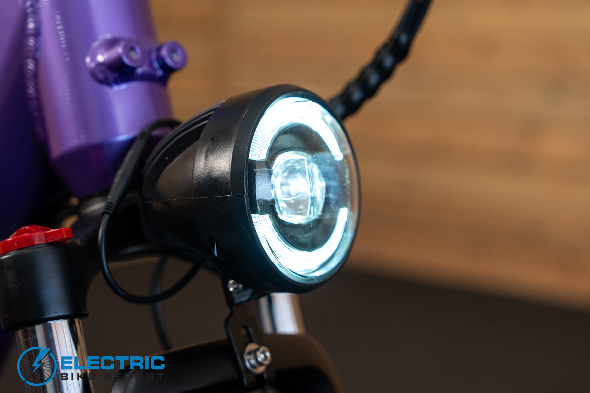 Kingbull Literider 2.0 electric bike headlight illuminated front lighting detail