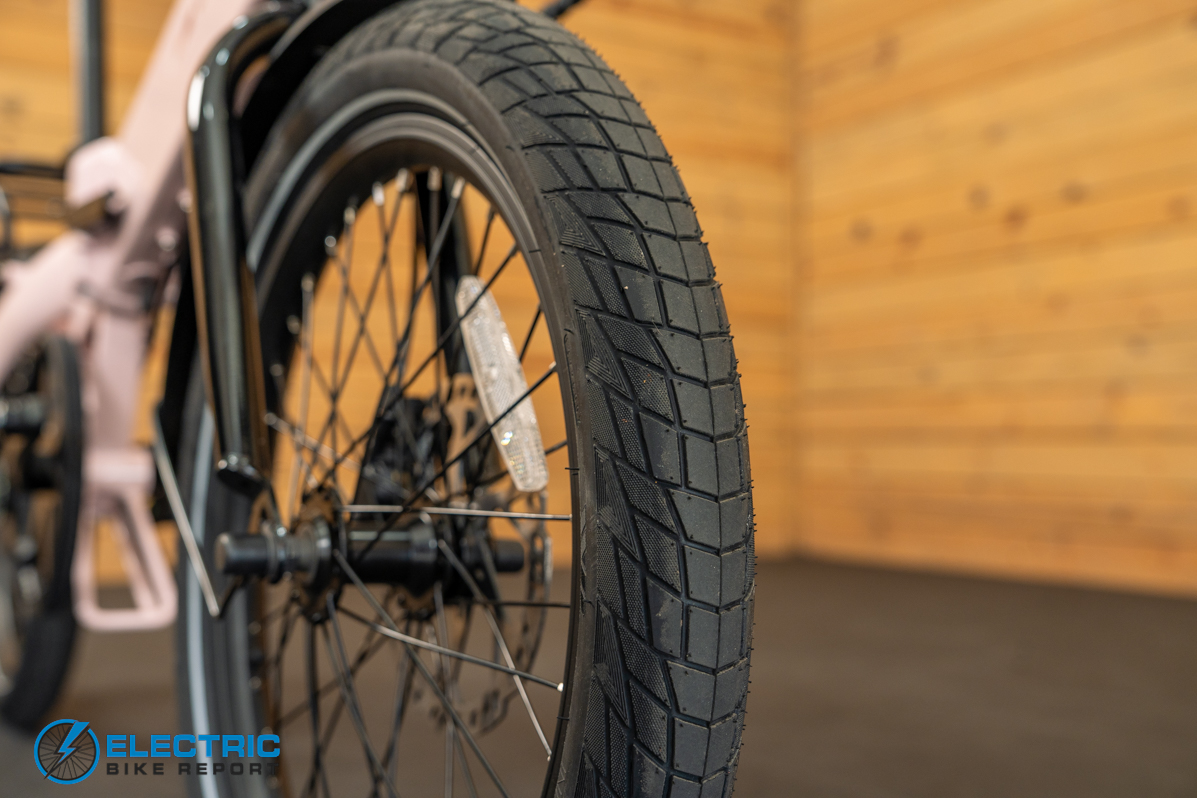 Lectric XP Lite 3 electric bike tire tread pattern close up