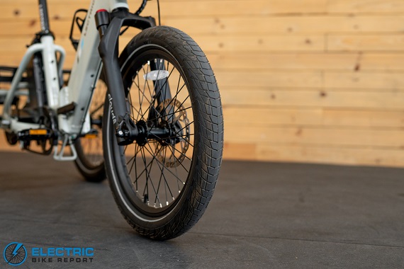 Lectric XP Trike2 tire tread