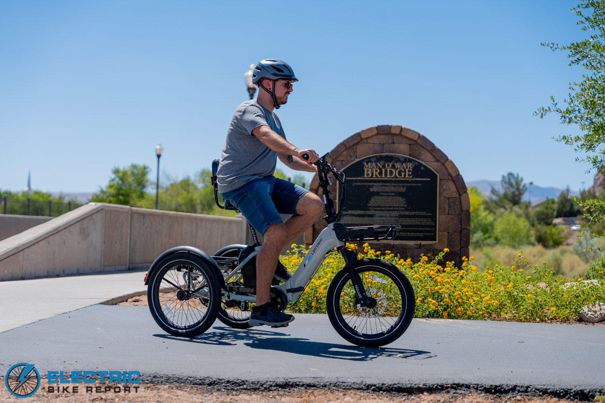 Lectric XP Trike2 action-1