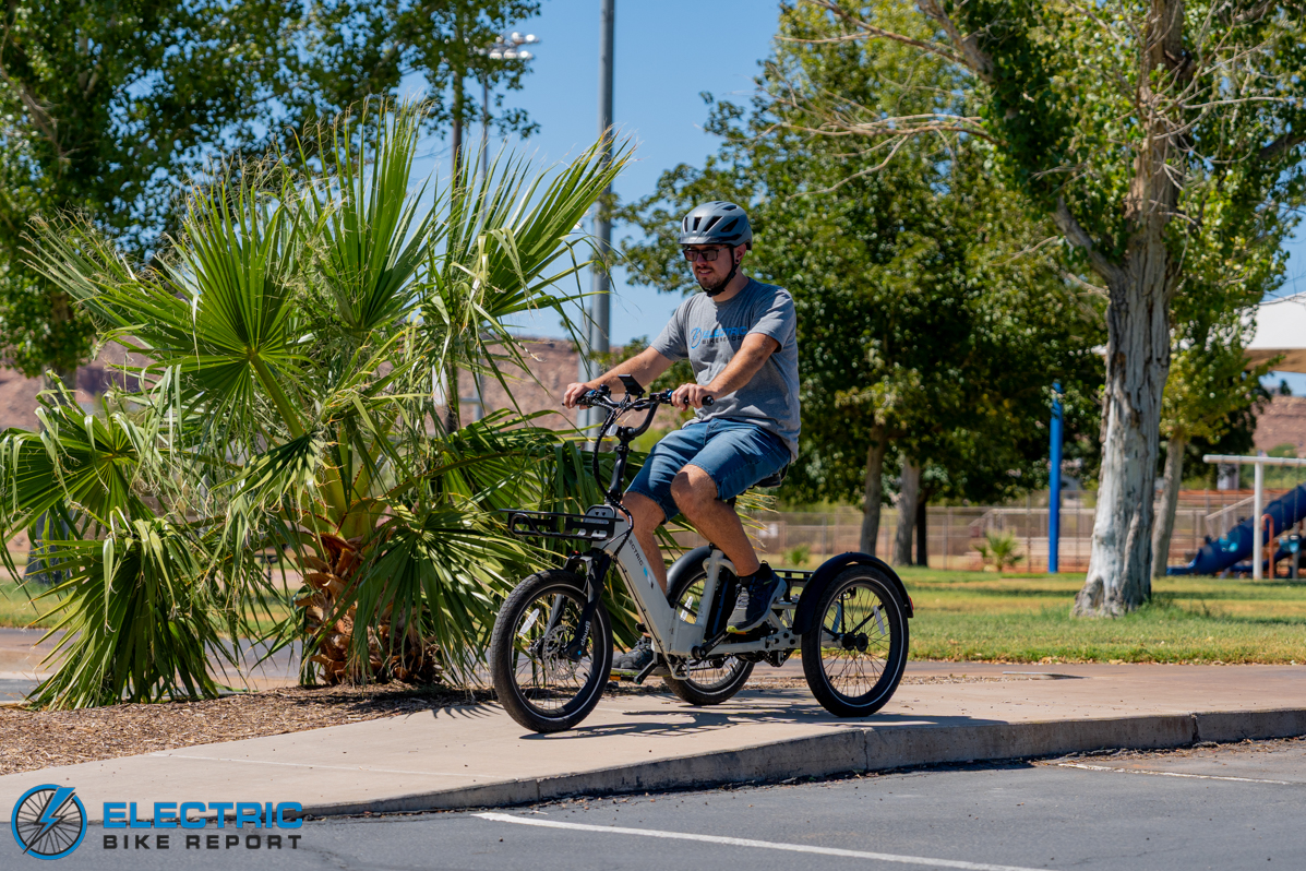 Lectric XP Trike2 action-3