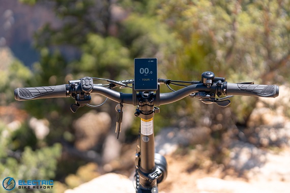 Lectric XP4 cockpit