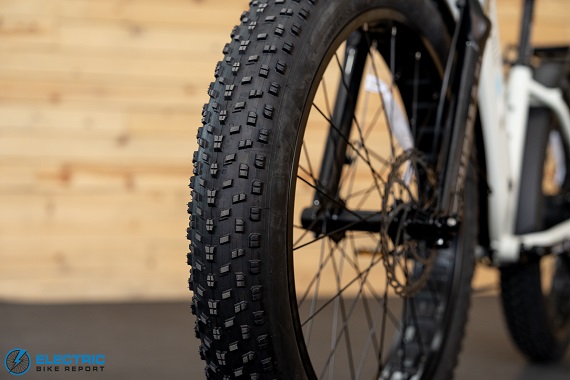 Lectric Xpeak 2.0 ST tire tread