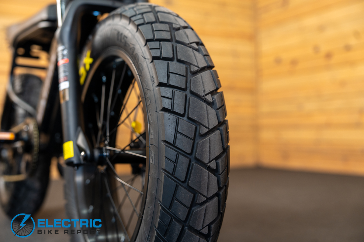 Macfox X7 electric bike tire tread pattern close-up detail