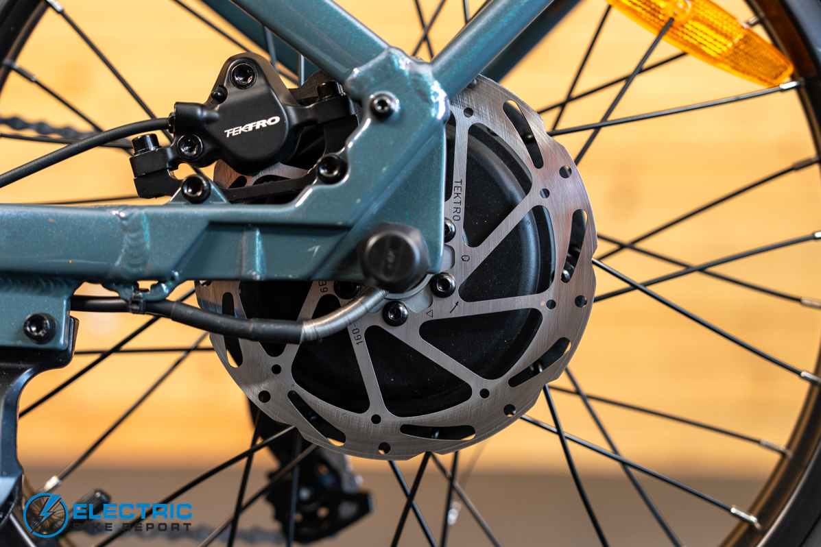 Magnum Pathfinder 2.0 rear brake caliper close-up detail