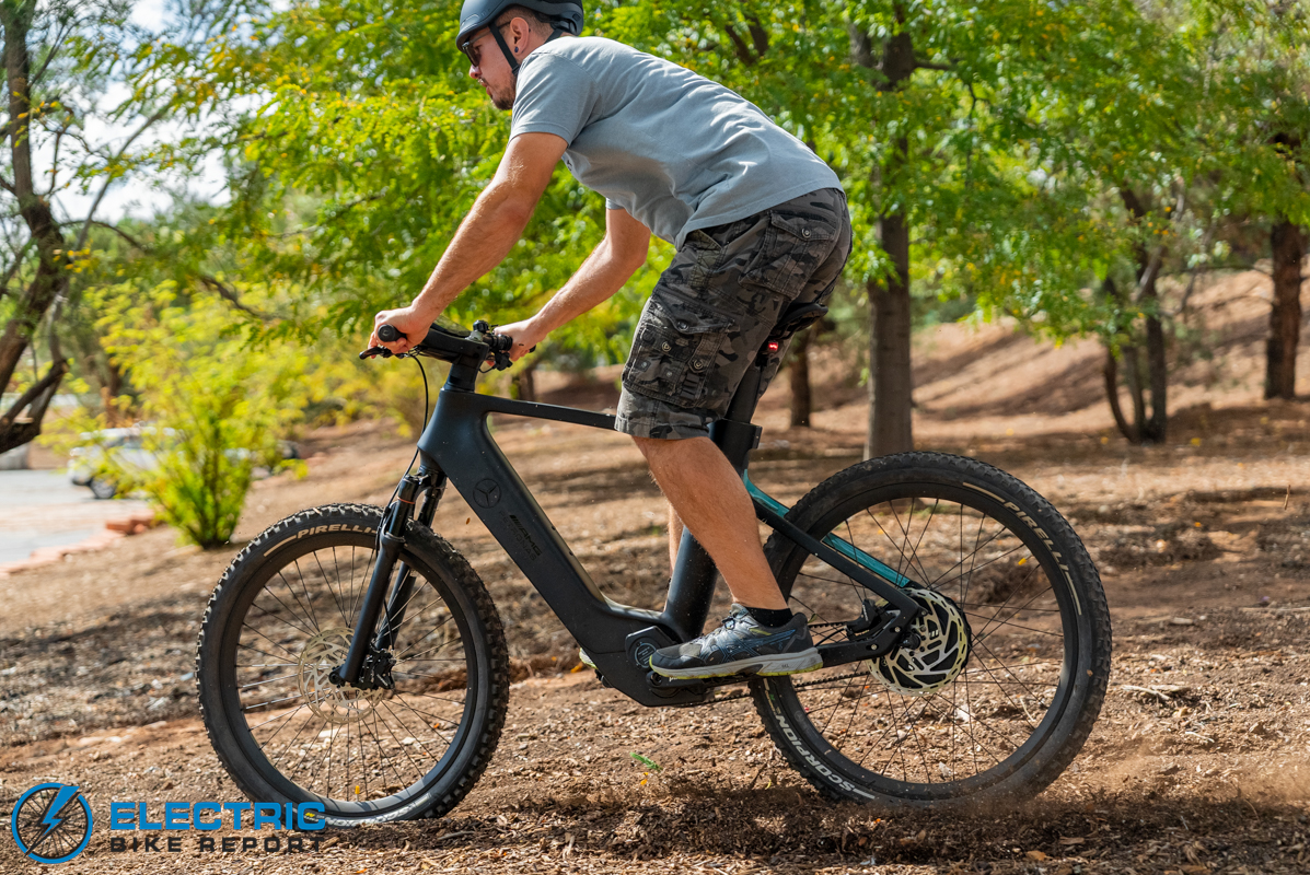 N+ Mercedes Rallye action-2