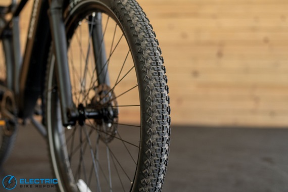 Mokwheel Tarmac tire tread