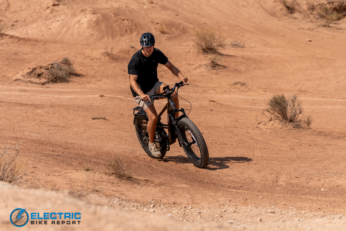 Monarc Marker HS-18 electric bike hero shot