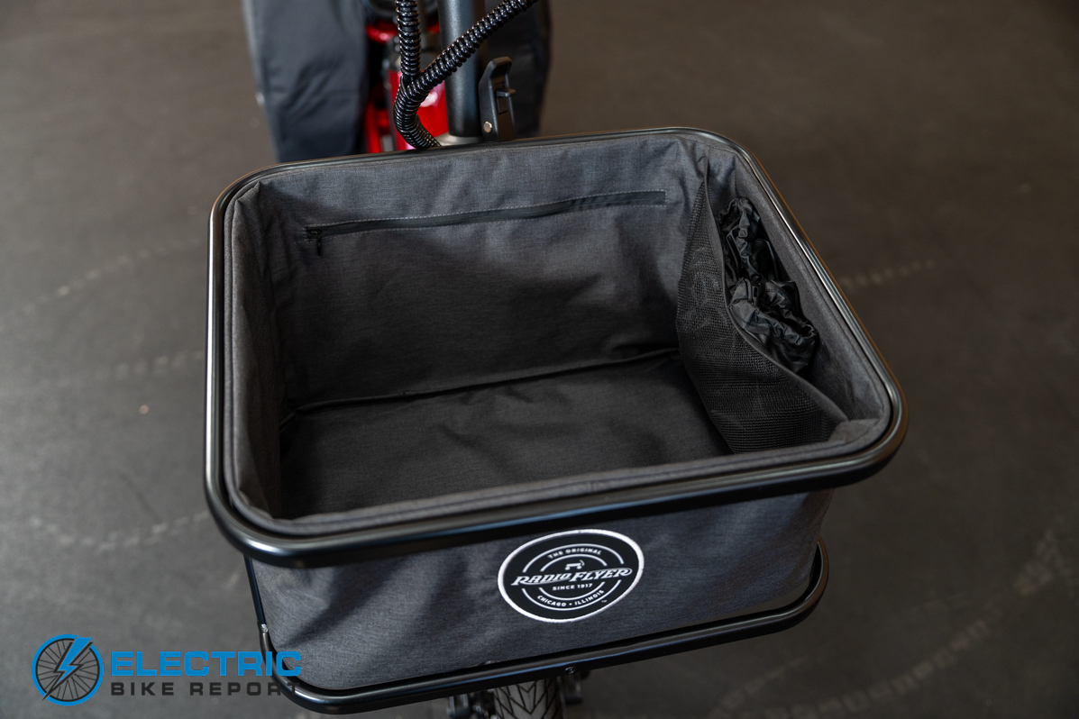 Radio Flyer Loop electric bike front rack cargo carrying area close up