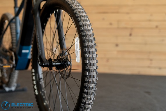 Ride1UP TrailRush tire tread